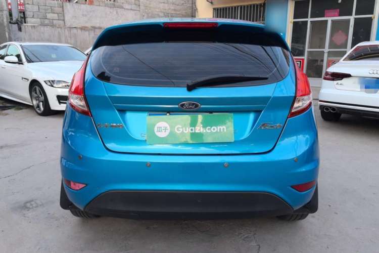 Used Ford Fiesta 2013 Hatchback 1.5L Automatic Fashion Edition Exterior 4