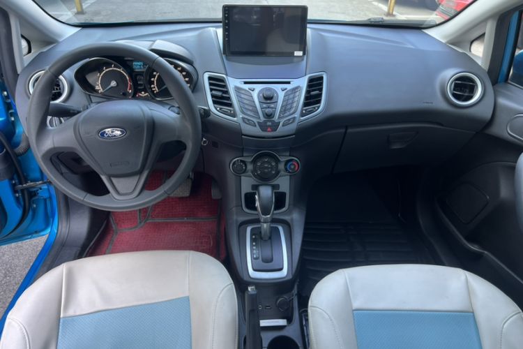 Used Ford Fiesta 2013 Hatchback 1.5L Automatic Fashion Edition Interior 1
