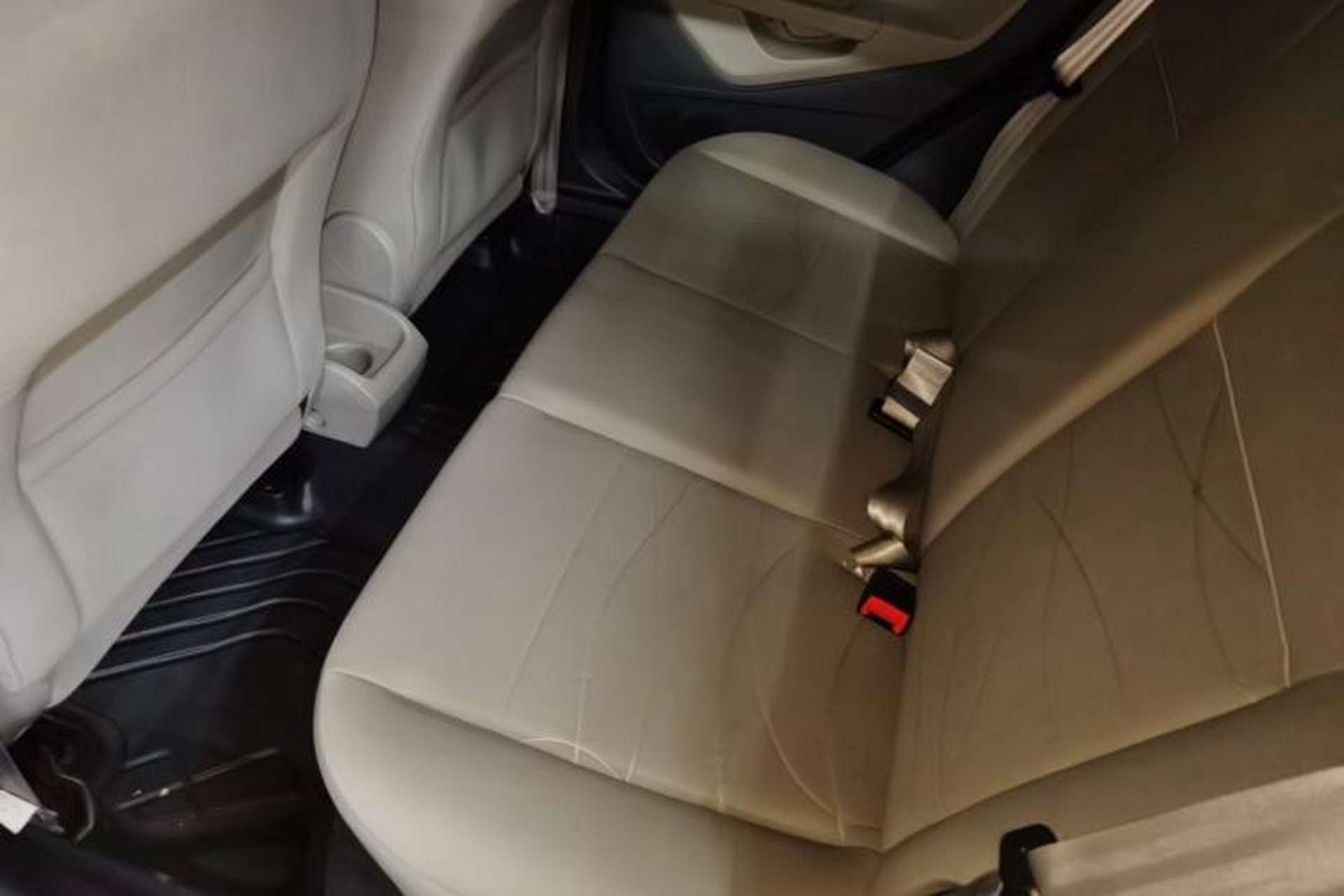 Used Ford Fiesta 2013 Sedan 1.5L Automatic Fashion Edition Left Rear Seat