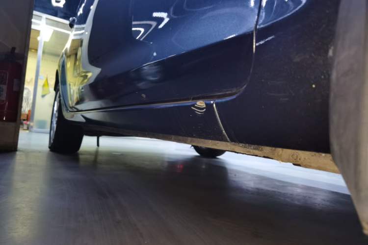 Used Ford Fiesta 2013 Sedan 1.5L Automatic Fashion Edition Right Side Sill