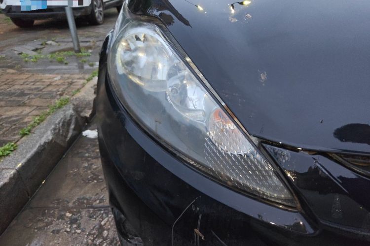 Used Ford Fiesta 2009 Hatchback 1.5L Automatic Fashion Edition Right Front Headlight