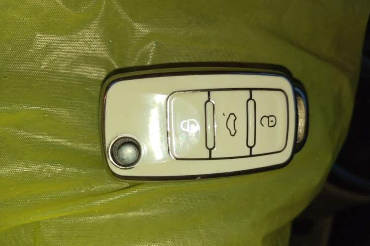 Used Ford Fiesta 2009 Hatchback 1.5L Automatic Fashion Edition Vehicle Key