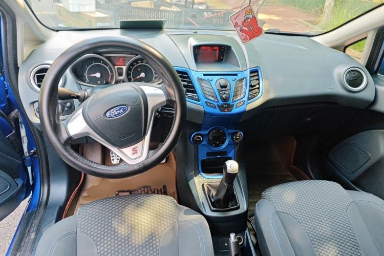 Used Ford Fiesta 2009 Hatchback 1.5L Manual Sport Model Center Console