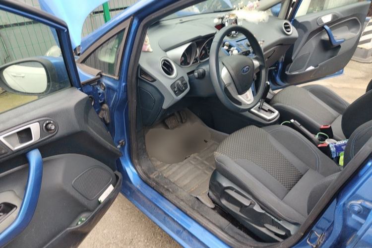 Used Ford Fiesta 2009 Hatchback 1.5L Automatic Sport Model Driver Seat