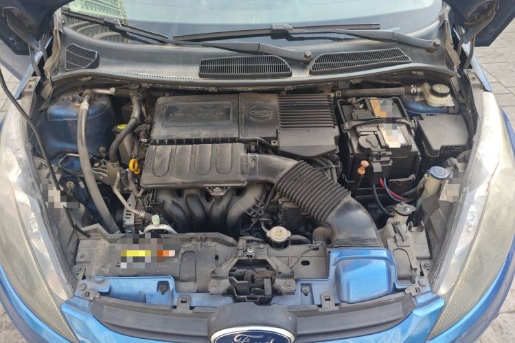 Used Ford Fiesta 2009 Hatchback 1.5L Automatic Fashion Edition Engine Bay