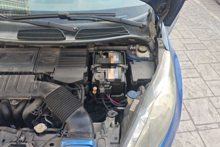 Used Ford Fiesta 2009 Hatchback 1.5L Automatic Fashion Edition Engine Bay Left