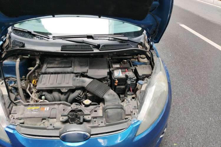 Used Ford Fiesta 2009 Hatchback 1.5L Automatic Sport Model Engine Bay Left