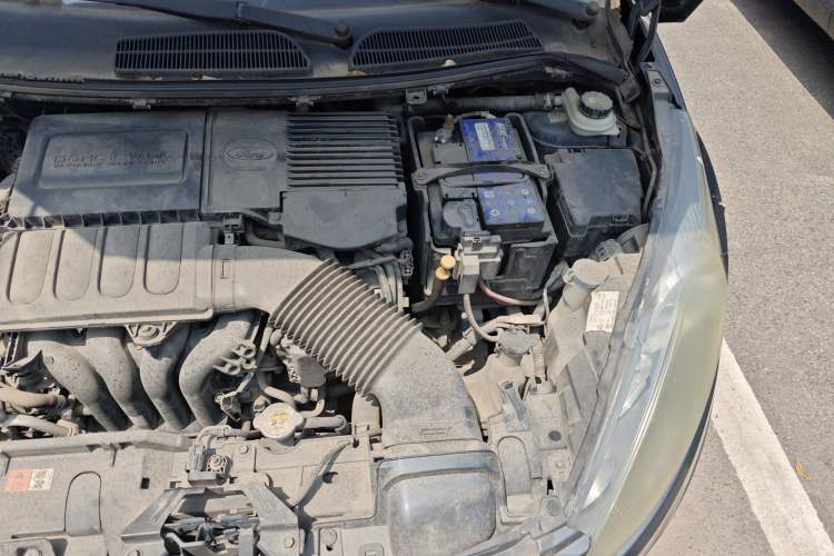 Used Ford Fiesta 2009 Sedan 1.5L Automatic Luxury Model Engine Bay Left