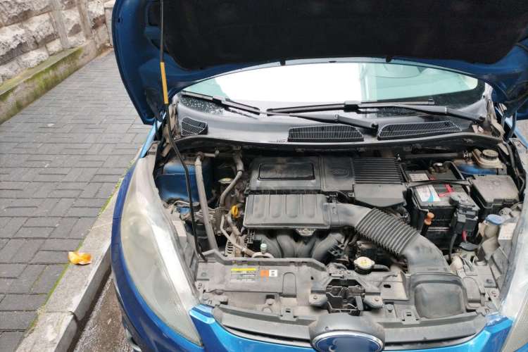 Used Ford Fiesta 2009 Hatchback 1.5L Automatic Sport Model Engine Bay Right