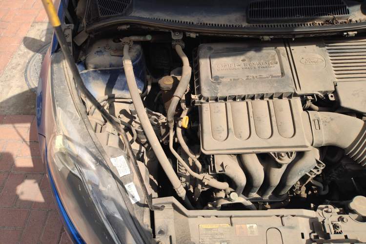 Used Ford Fiesta 2009 Hatchback 1.5L Automatic Fashion Edition Engine Bay Right