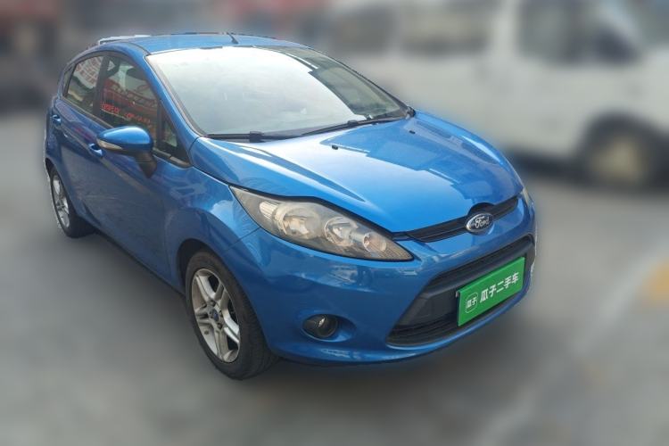 Used Ford Fiesta 2009 Hatchback 1.5L Automatic Fashion Edition Front Right 45 Deg