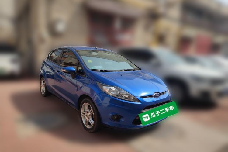 Used Ford Fiesta 2009 Hatchback 1.5L Automatic Fashion Edition Front Right 45 Deg