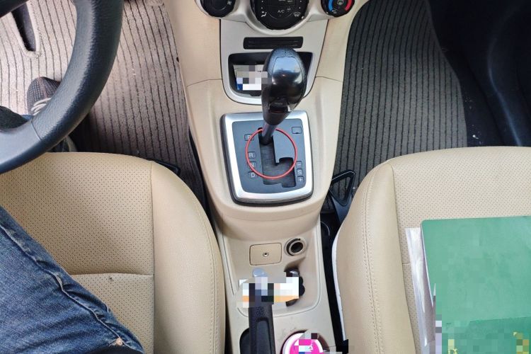 Used Ford Fiesta 2009 Hatchback 1.5L Automatic Fashion Edition Gear Lever