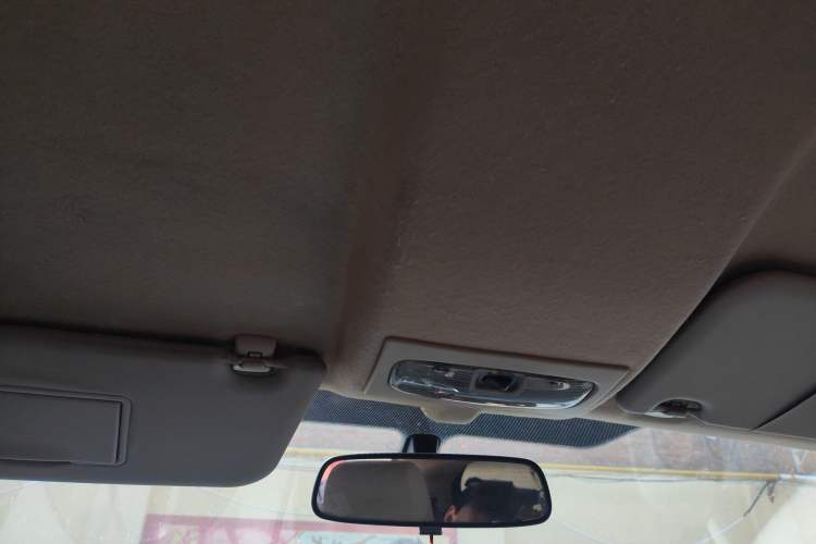 Used Ford Fiesta 2009 Hatchback 1.5L Automatic Fashion Edition Headliner