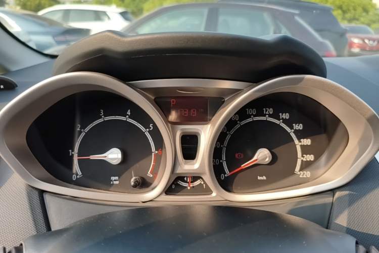 Used Ford Fiesta 2009 Hatchback 1.5L Automatic Fashion Edition Instrument Cluster
