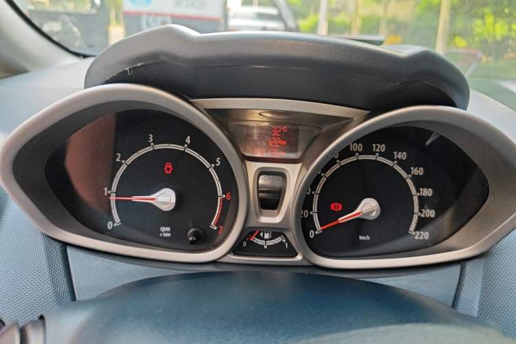 Used Ford Fiesta 2009 Hatchback 1.5L Manual Sport Model Instrument Cluster
