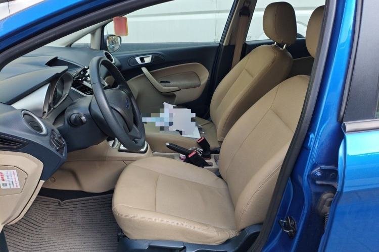 Used Ford Fiesta 2009 Hatchback 1.5L Automatic Fashion Edition Left Front Seat