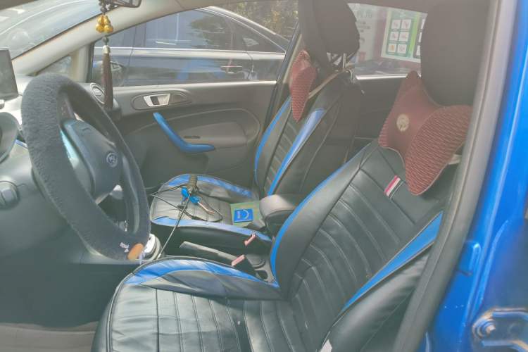 Used Ford Fiesta 2009 Hatchback 1.5L Automatic Sport Model Left Front Seat