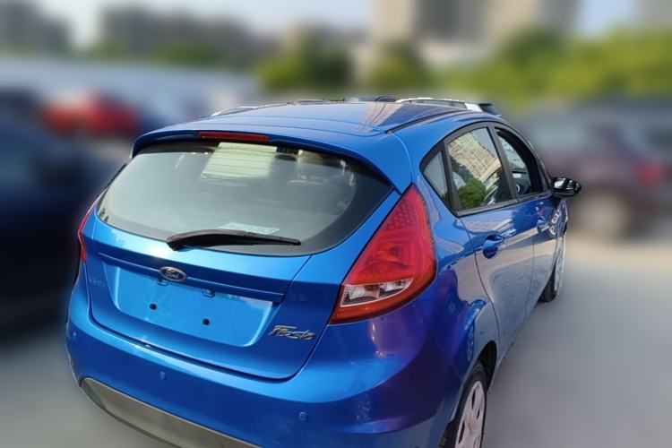 Used Ford Fiesta 2009 Hatchback 1.5L Automatic Fashion Edition Rear Right 45 Deg