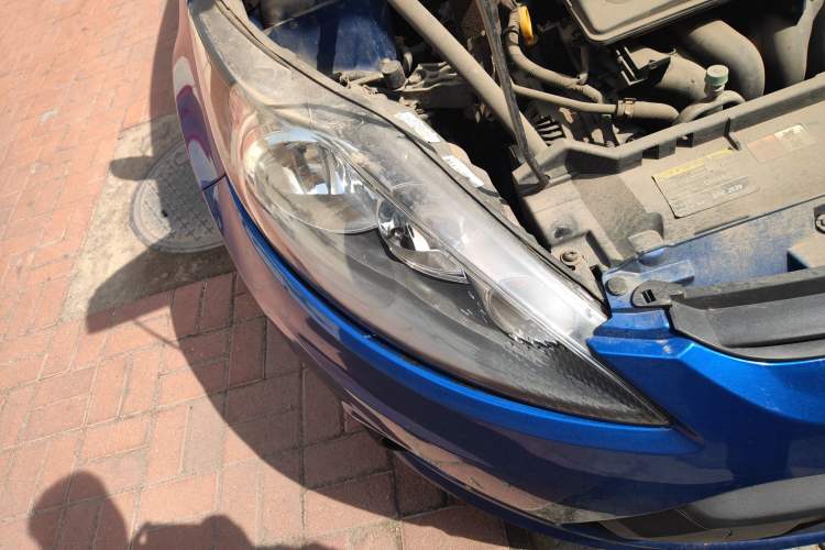 Used Ford Fiesta 2009 Hatchback 1.5L Automatic Fashion Edition Right Front Headlight