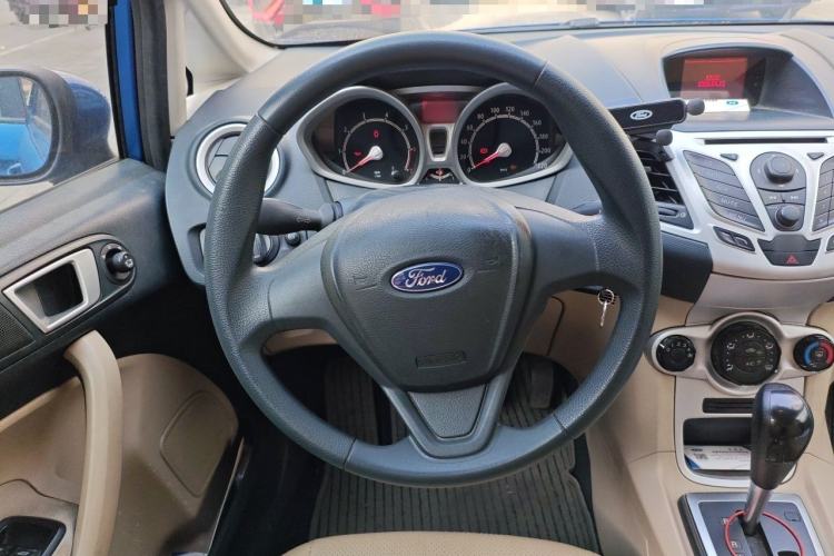 Used Ford Fiesta 2009 Hatchback 1.5L Automatic Fashion Edition Steering Wheel