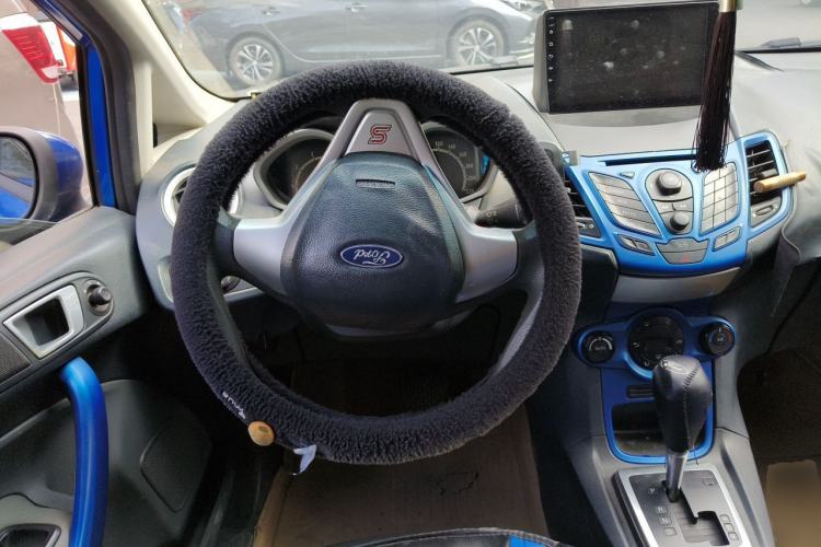 Used Ford Fiesta 2009 Hatchback 1.5L Automatic Sport Model Steering Wheel