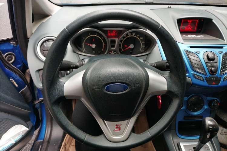 Used Ford Fiesta 2009 Hatchback 1.5L Automatic Sport Model Steering Wheel