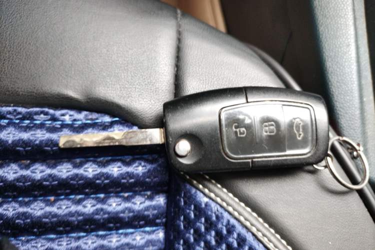 Used Ford Fiesta 2009 Hatchback 1.5L Automatic Sport Model Vehicle Key