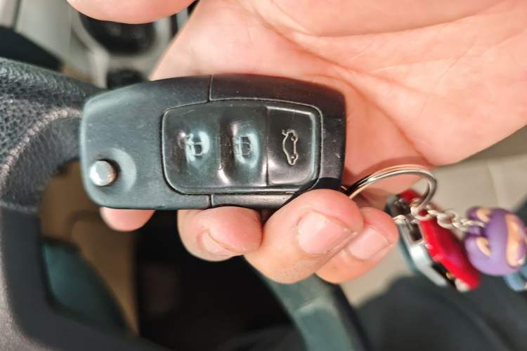 Used Ford Fiesta 2009 Hatchback 1.5L Automatic Fashion Edition Vehicle Key
