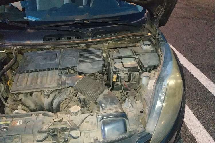 Used Ford Fiesta 2009 Hatchback 1.5L Automatic Fashion Edition Engine Bay Left