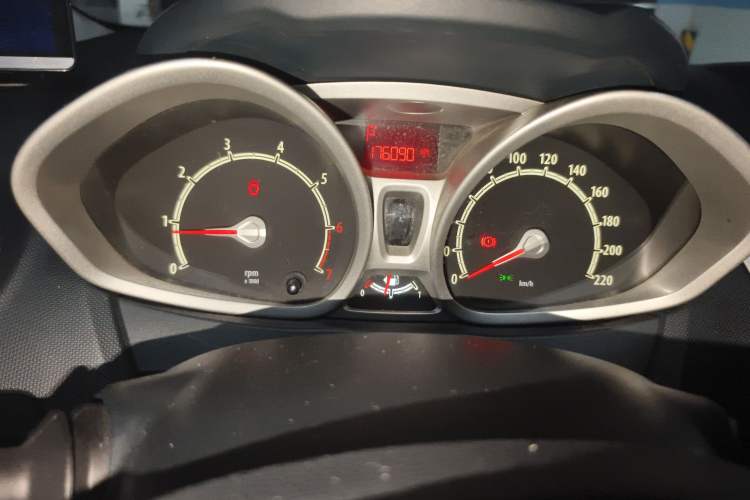 Used Ford Fiesta 2009 Sedan 1.5L Automatic Fashion Edition Instrument Cluster