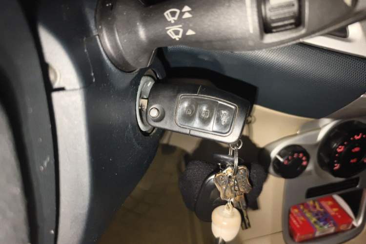 Used Ford Fiesta 2009 Sedan 1.5L Automatic Fashion Edition Vehicle Key