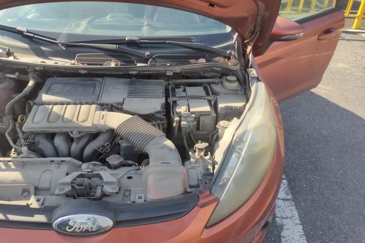 Used Ford Fiesta 2009 Hatchback 1.5L Automatic Fashion Edition Engine Bay Left