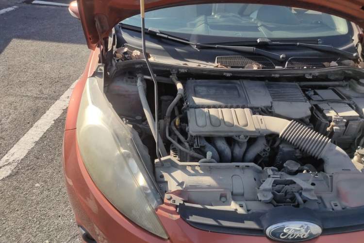 Used Ford Fiesta 2009 Hatchback 1.5L Automatic Fashion Edition Engine Bay Right