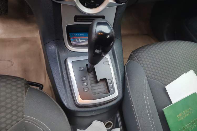 Used Ford Fiesta 2009 Hatchback 1.5L Automatic Sport Model Gear Lever