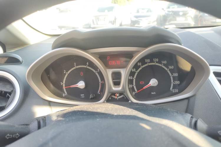 Used Ford Fiesta 2009 Hatchback 1.5L Automatic Fashion Edition Instrument Cluster