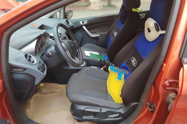 Used Ford Fiesta 2009 Hatchback 1.5L Automatic Sport Model Left Front Seat