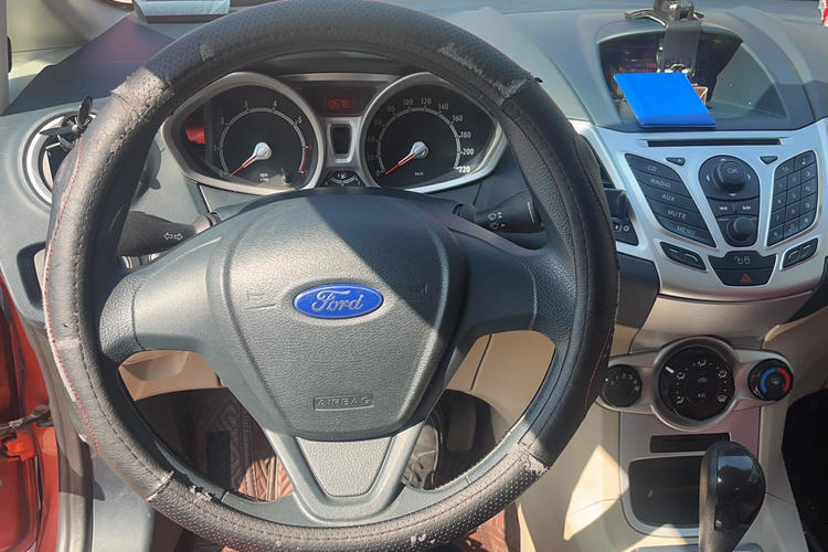 Used Ford Fiesta 2009 Hatchback 1.5L Automatic Fashion Edition Steering Wheel
