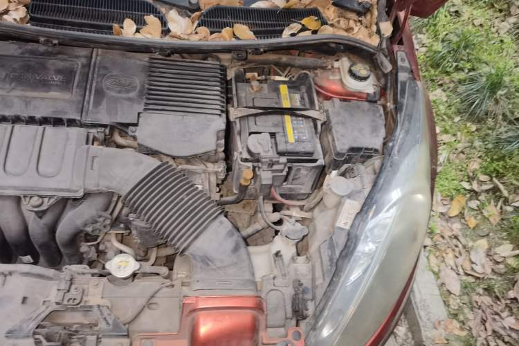 Used Ford Fiesta 2009 Hatchback 1.5L Automatic Sport Model Engine Bay Left