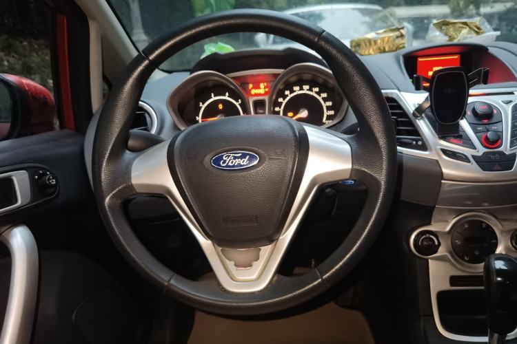 Used Ford Fiesta 2009 Hatchback 1.5L Automatic Sport Model Steering Wheel