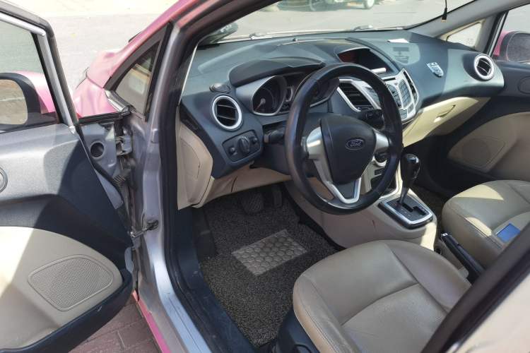 Used Ford Fiesta 2009 Sedan 1.5L Automatic Luxury Model Driver Seat