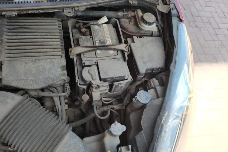 Used Ford Fiesta 2009 Hatchback 1.5L Automatic Fashion Edition Engine Bay Left