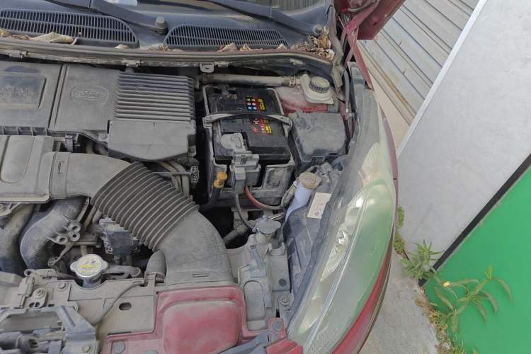Used Ford Fiesta 2009 Hatchback 1.5L Automatic Fashion Edition Engine Bay Left