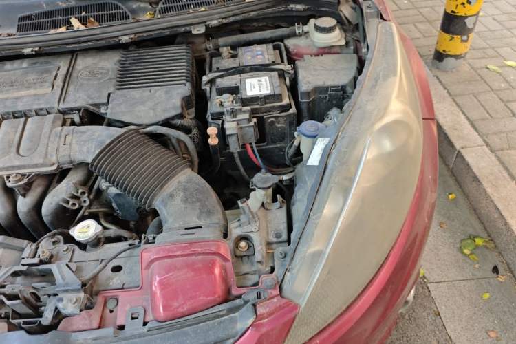 Used Ford Fiesta 2009 Hatchback 1.5L Automatic Fashion Edition Engine Bay Left