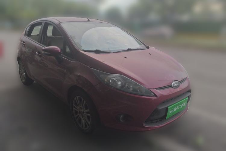 Used Ford Fiesta 2009 Hatchback 1.5L Manual Fashion Edition Front Right 45 Deg