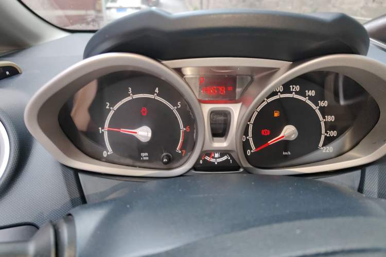Used Ford Fiesta 2009 Sedan 1.5L Automatic Fashion Edition Instrument Cluster