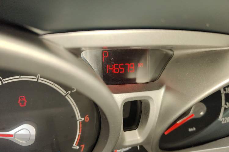 Used Ford Fiesta 2009 Sedan 1.5L Automatic Fashion Edition Odometer Close Up