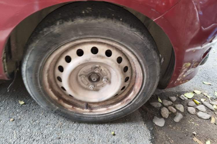 Used Ford Fiesta 2009 Hatchback 1.5L Manual Fashion Edition Right Front Wheel Hub