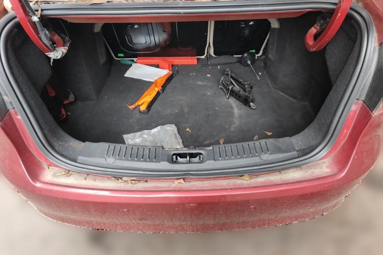 Used Ford Fiesta 2009 Sedan 1.5L Automatic Fashion Edition Trunk
