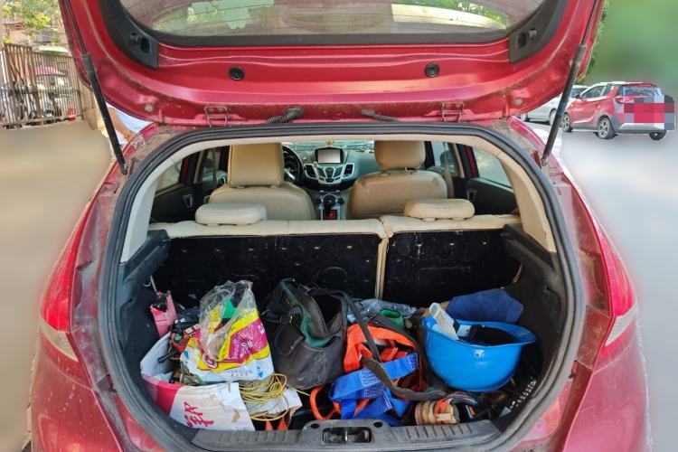 Used Ford Fiesta 2009 Hatchback 1.5L Automatic Fashion Edition Trunk